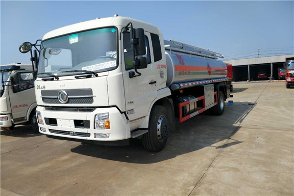 東風(fēng)天錦14.6方運油車