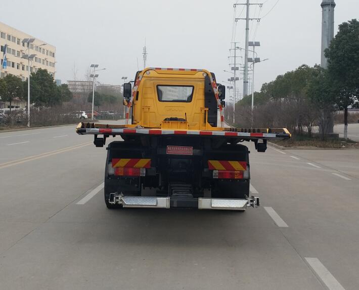 ���J6����ƽ������܇(10P10)���L(zh��ng)8.4��