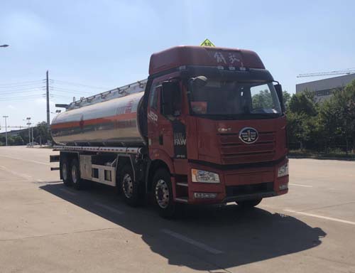 專威牌HTW5321GYYLCAC6型鋁合金運(yùn)油車
